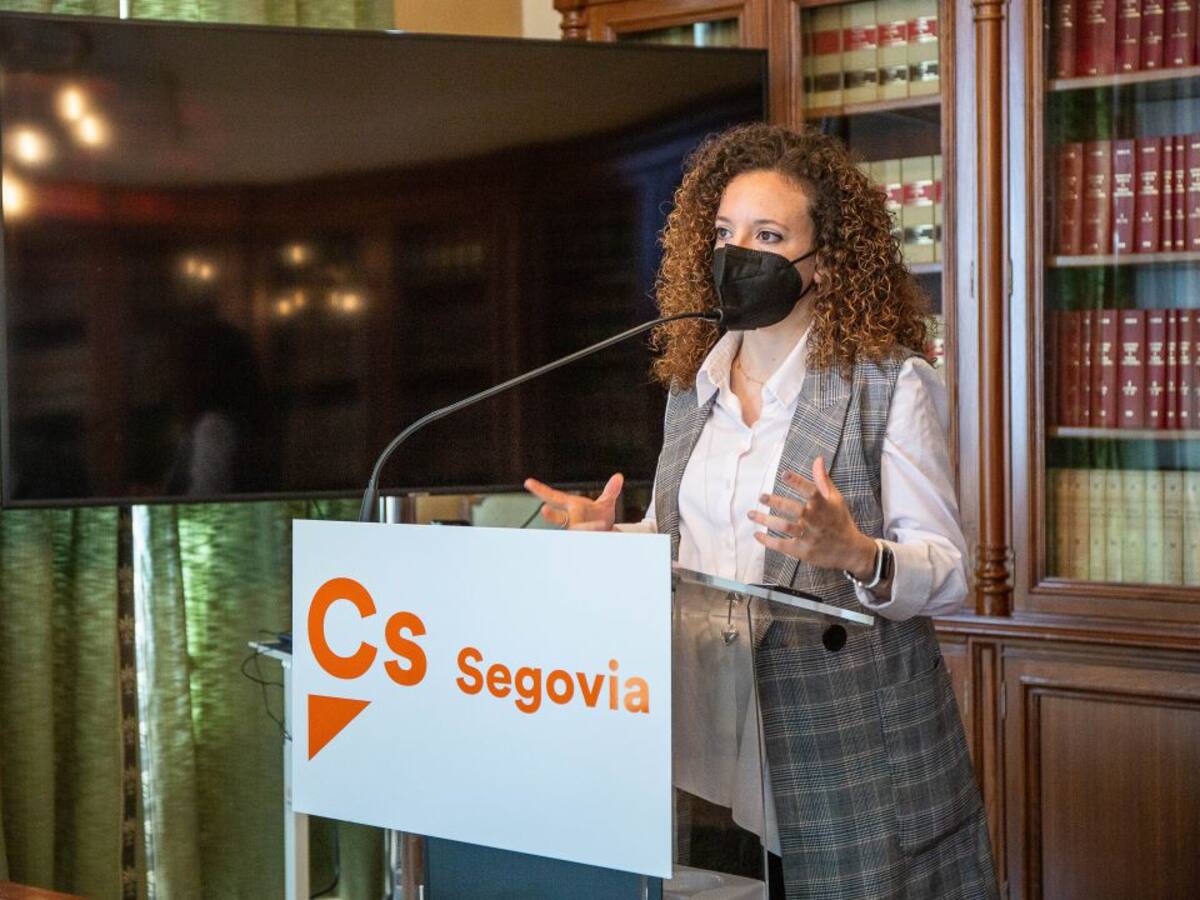 Ciudadanos cree que la alcaldesa tiene que cesar a Gina Aguiar de todas sus funciones