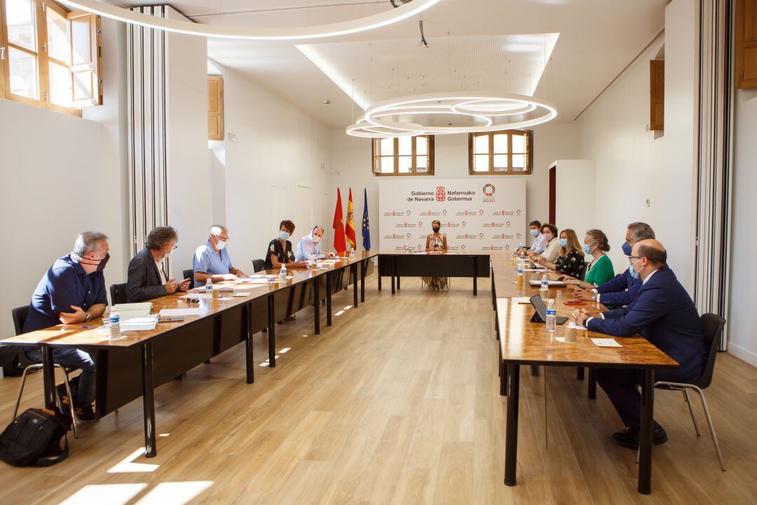 Reunión del pleno del Consejo de Diálogo Social celebrada esta tarde en el Palacio de Navarra