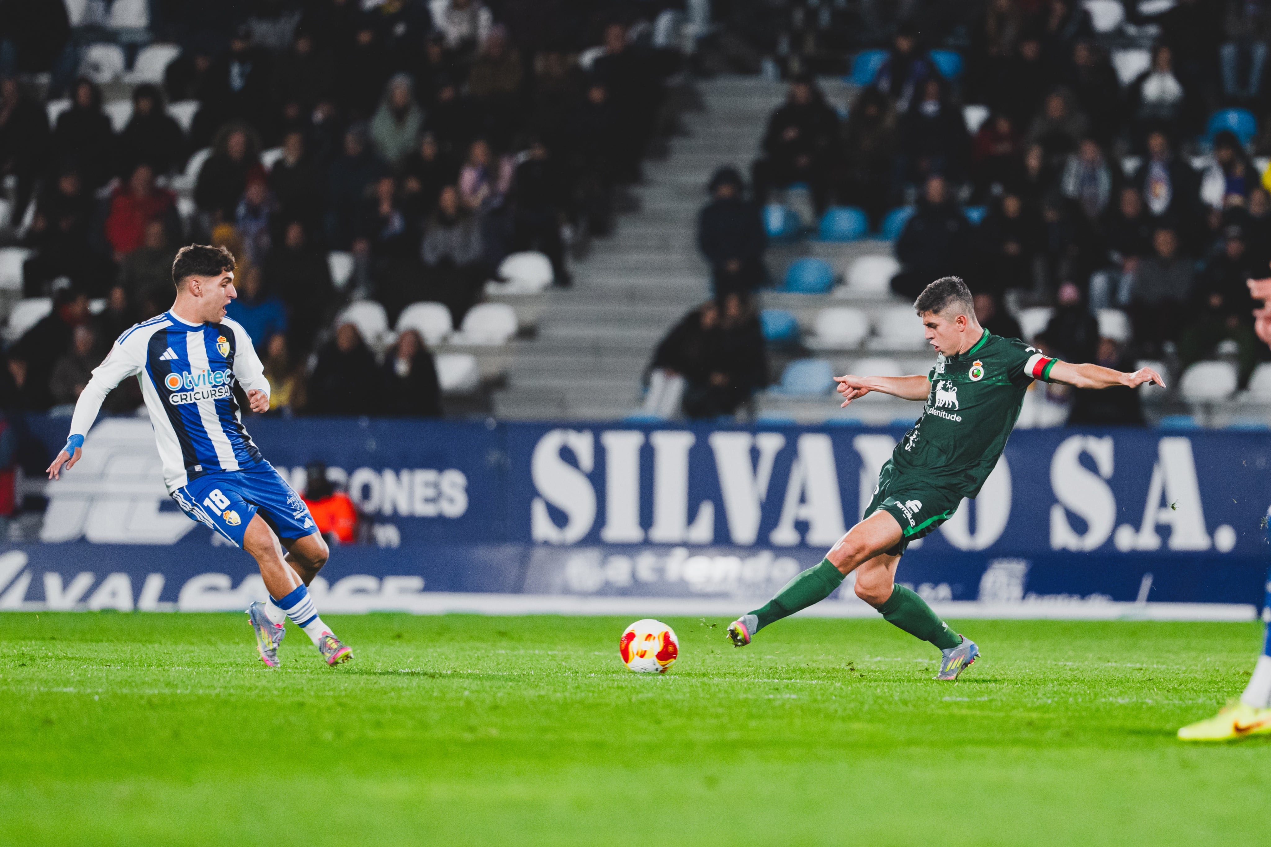 La Ponferradina no acertó a marcar las claras ocasiones tras el empate a un gol que le pudieron dar la clasificiación