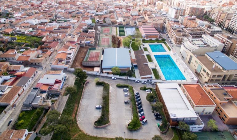 Vista aérea de la piscina María Luisa Cabañero