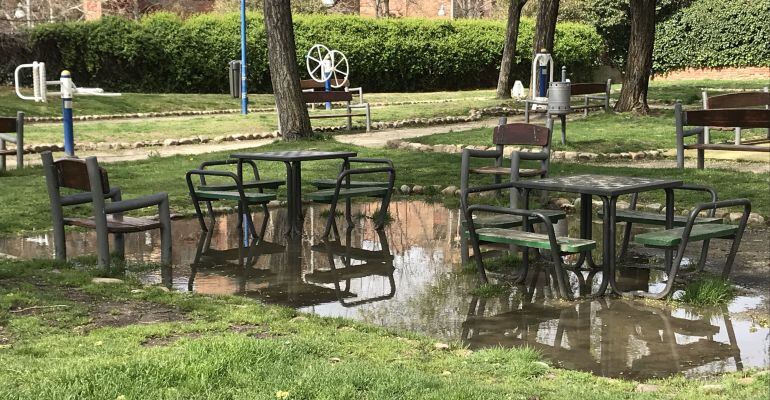 Los socialistas denuncian el estado actual del Parque de Asturias de Alcobendas