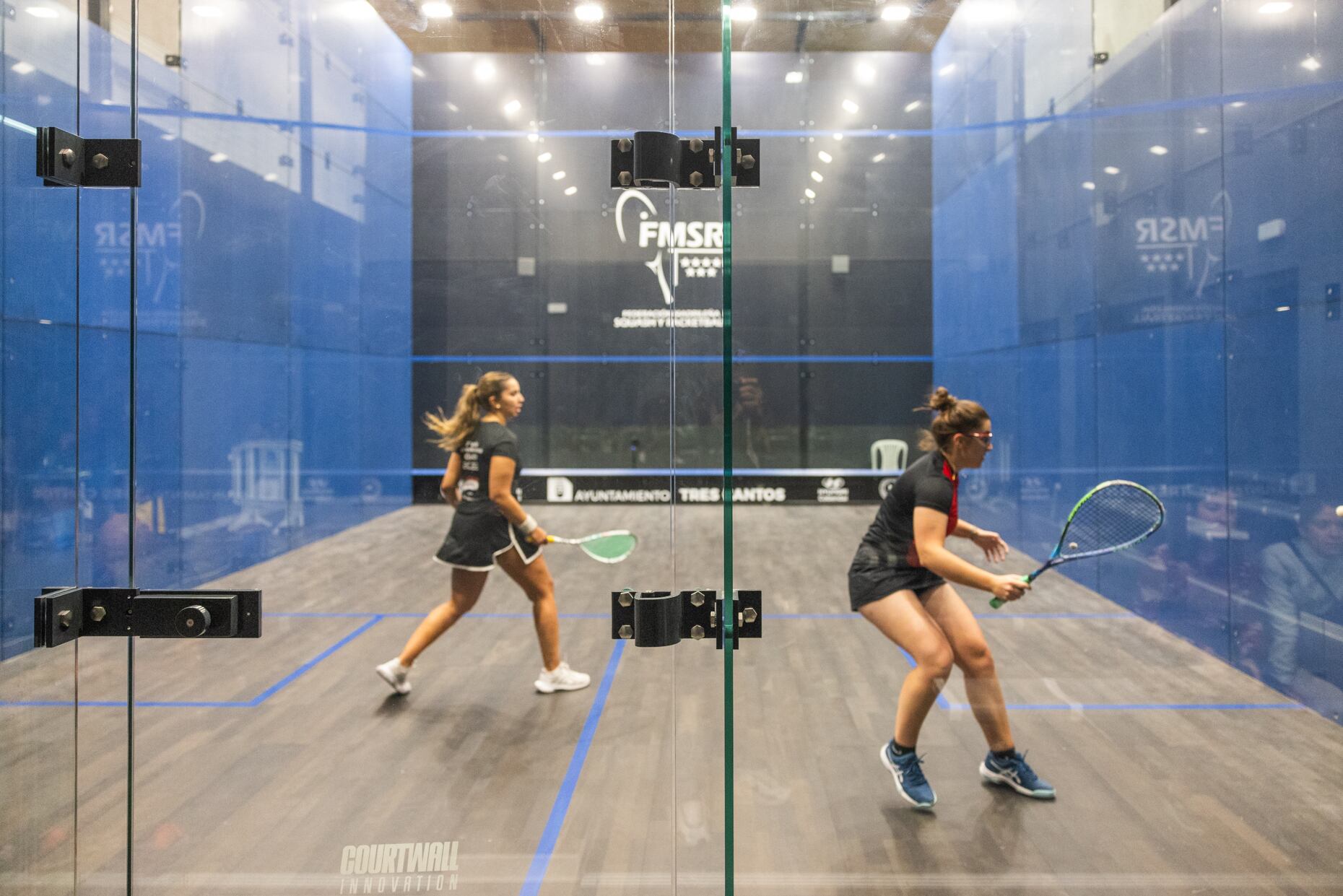 Jugadoras de frontón