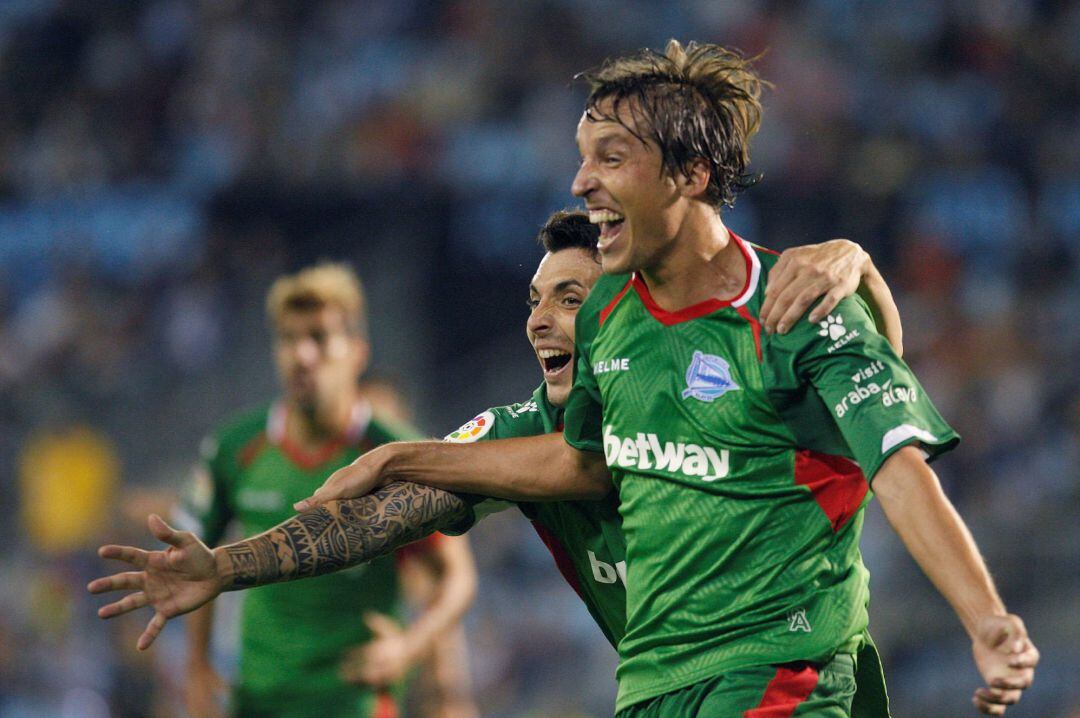 Tomás Pina celebra el gol de la victoria en Balaídos ante el Celta de Vigo.