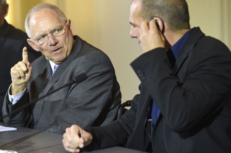 Yanis Varoufakis y Wolfgang Schaeuble.