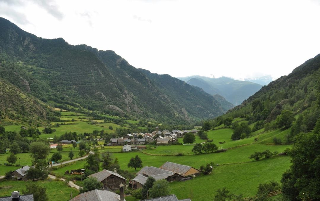 Àreu. PINCHA SOBRE LA FOTO PARA VOTAR.