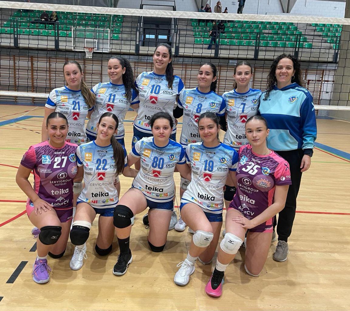 El equipo Júnior Femenino del Club Voleibol Playas de Benidorm