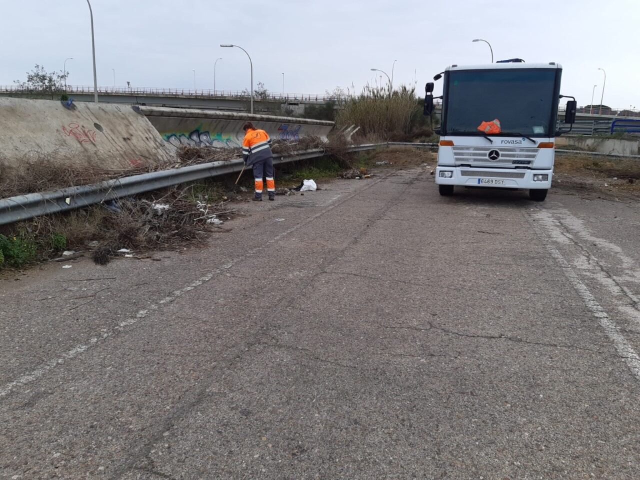 El ayuntamiento limpia 41 vertederos irregulares y retira 608 toneladas de residuos