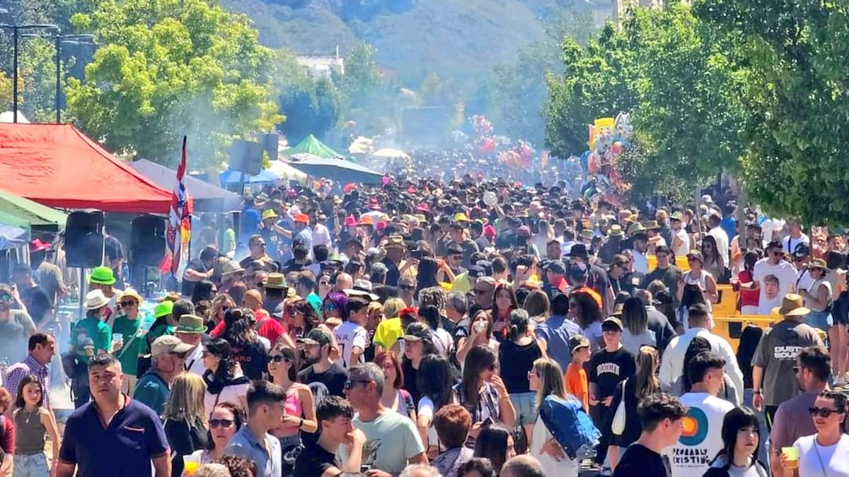 David Civera, David DeMaría y Merche inauguran temporada de fiestas en San Martín de la Vega