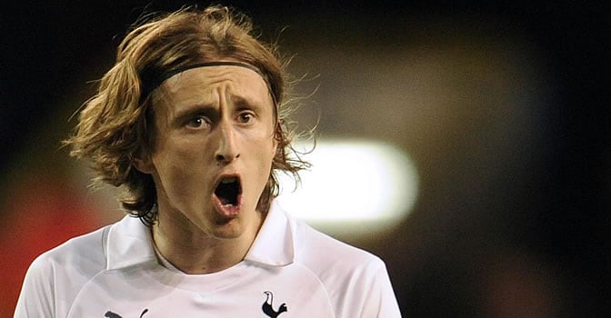 Modric, durante un partido con el Tottenham