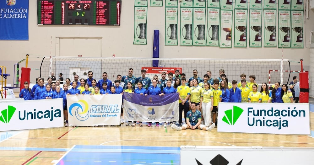 Foto de familia de Atalayas del Levante, protagonista de la Superliga con Unicaja Costa de Almería.