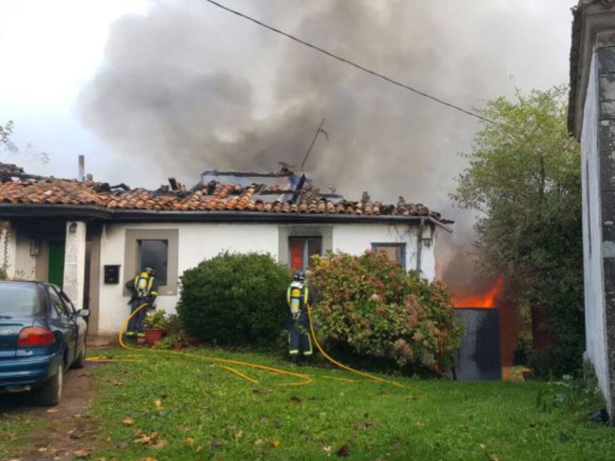Fallece una mujer en Villaviciosa tras el incendio de su vivienda
