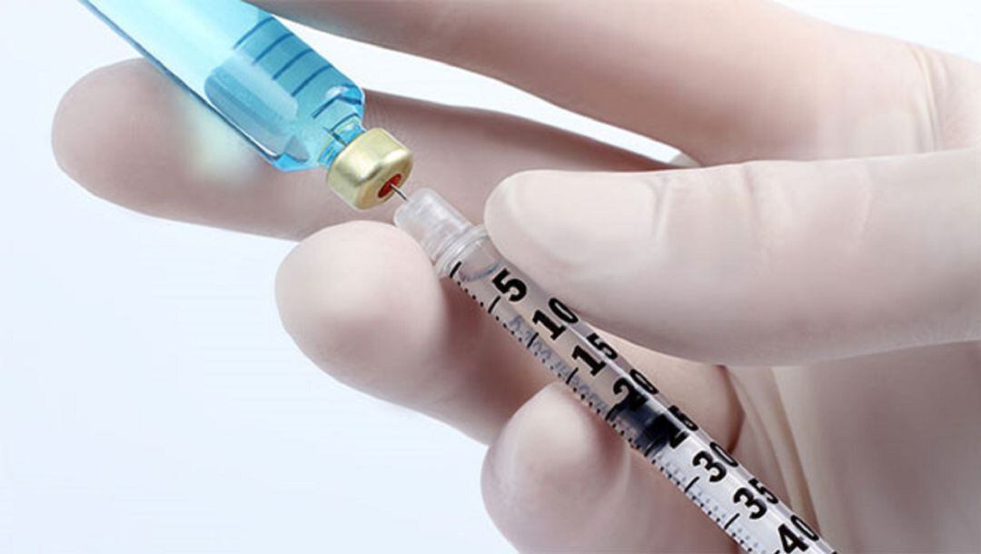 Se ajusta la llegada y suministro de vacunas entre sanitarios y residencias de mayores