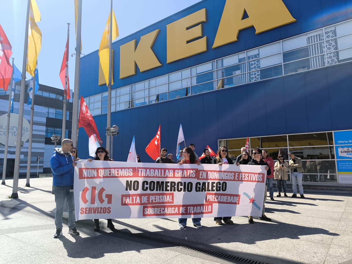 Trabajadores del sector de grandes almacenes alertan de presión “inasumible” y falta de personal