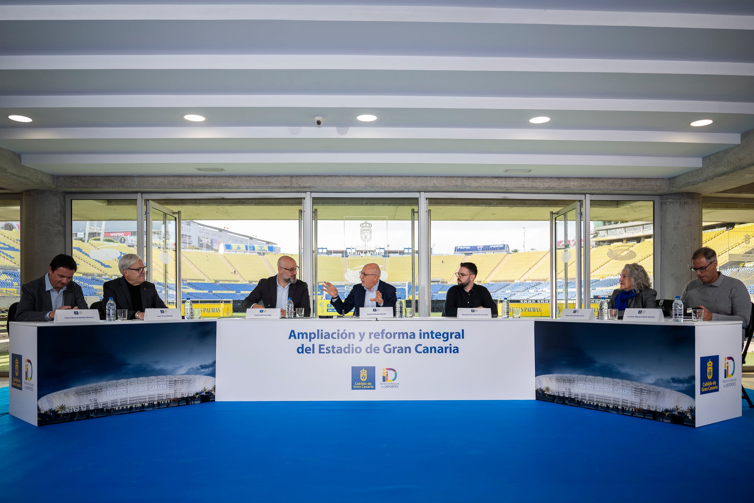 Presentación de la reforma del Estadio de Gran Canaria para albergar una de las sedes del Mundial de fútbol 2030