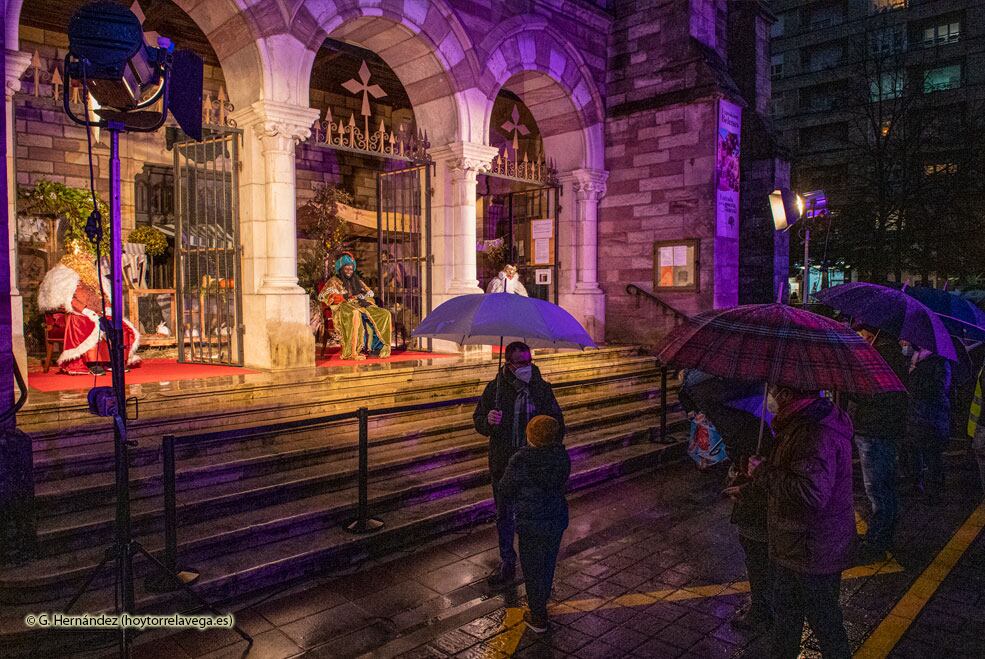 Los Reyes Magos en la iglesia de La Asunción de Torrelavega.