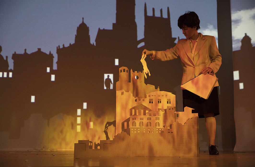 Representación de La niña azul, de Zazurca Producciones en Yéqueda