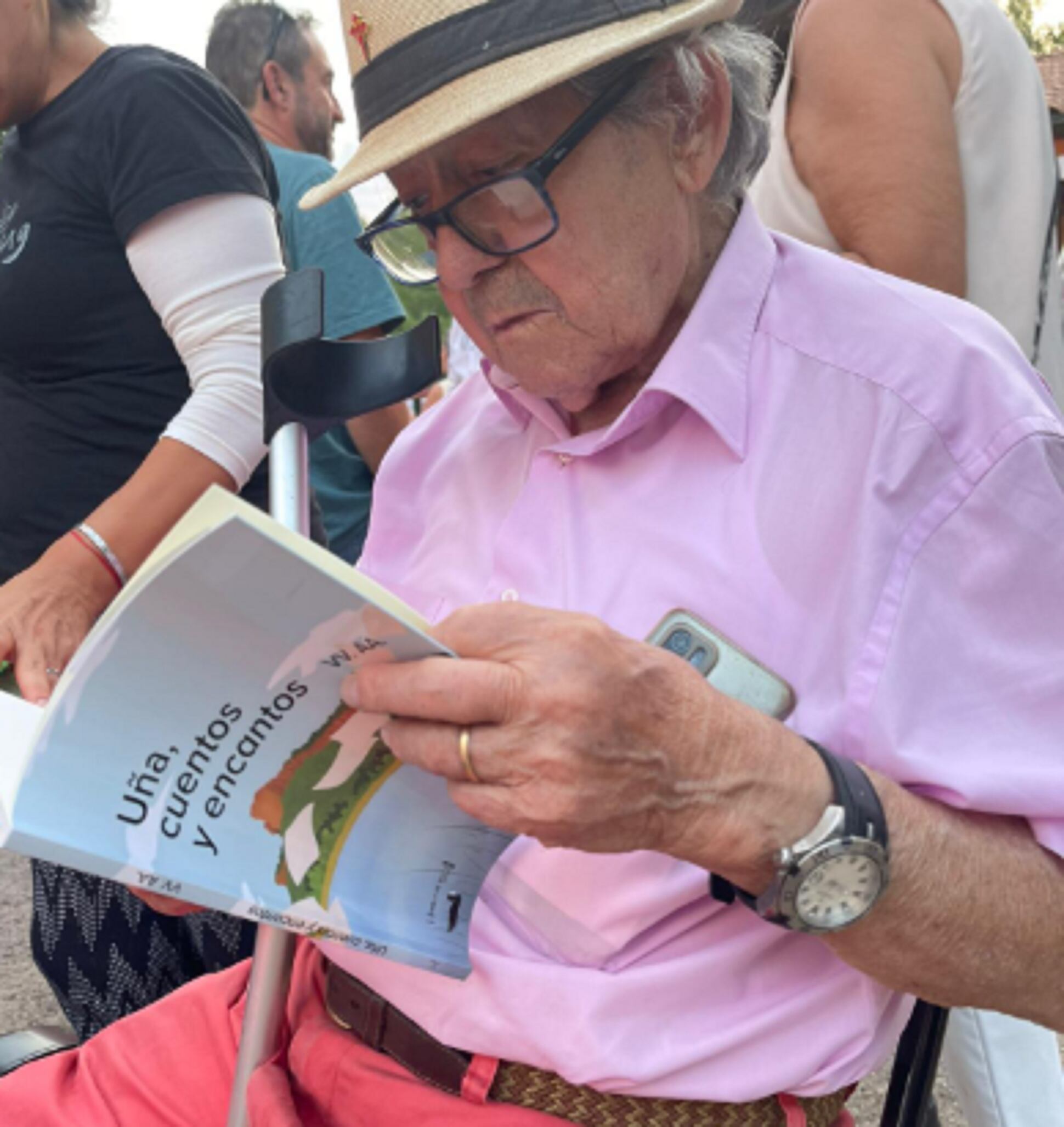 El libro se ha escrito entre los vecinos de Uña (Cuenca).