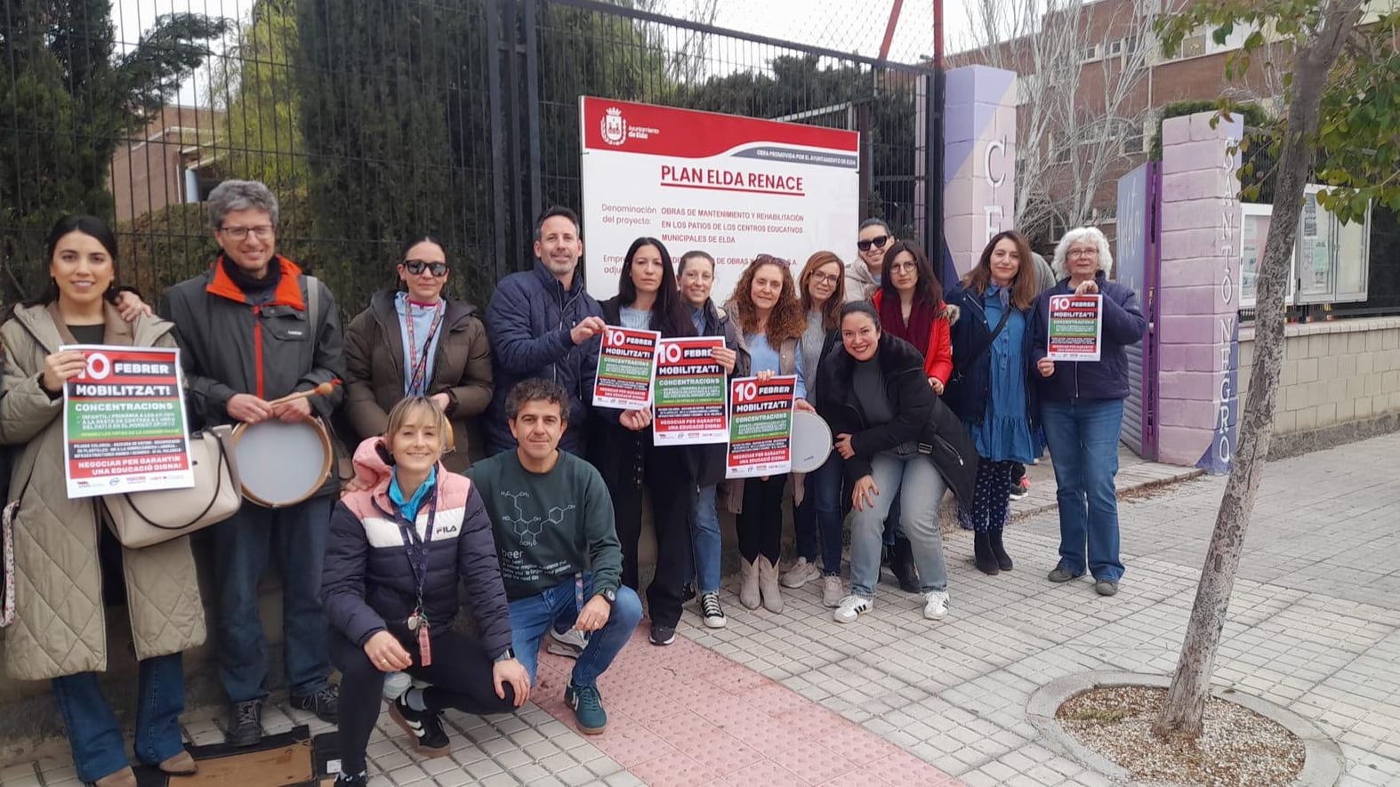 Profesorado del colegio Santo Negro de Elda