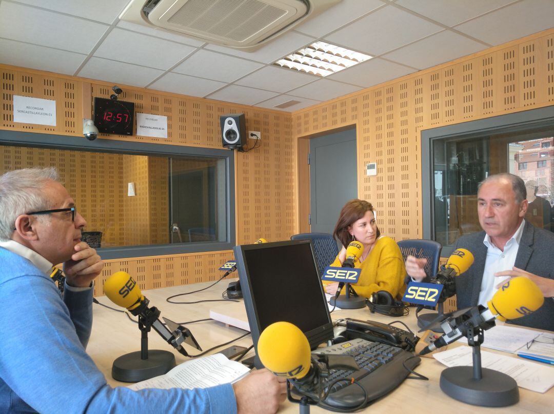 Intervención de Antonio Gato en la Junta de Portavoces con María Sánchez (VTLP) y José Antonio Martínez Bermejo (PP)