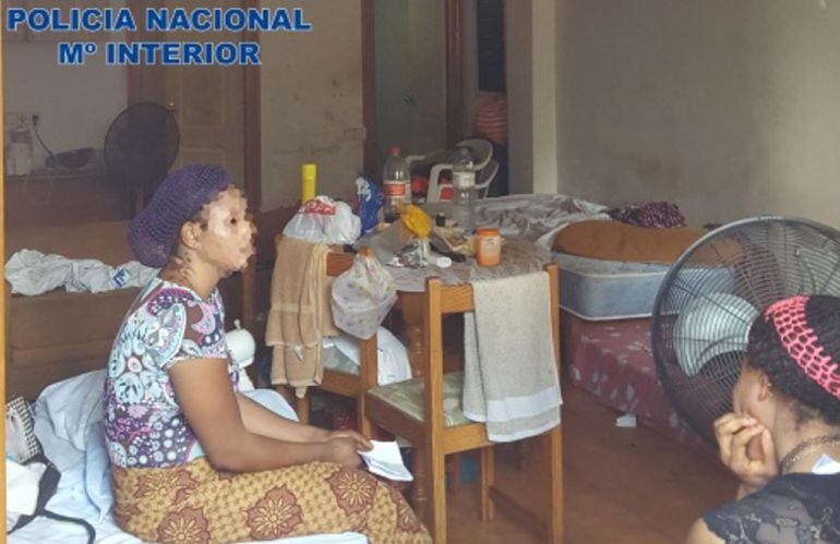 Mujeres liberadas por la Policía