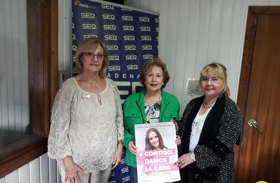 María Dolores Casado, Inmaculada Ramos y Mari Carmen Soria.