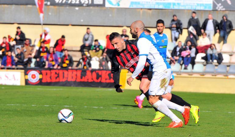 Chechu Flores es duda ante el Sabadell