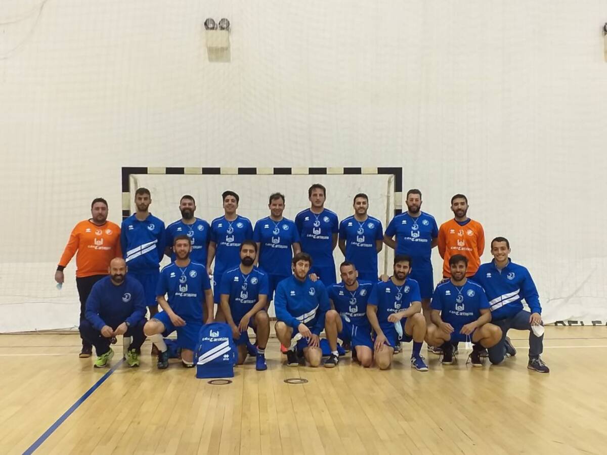 (21-22) Un inexistente 7 metros, a 13 segundos del final, condena al Balonmano Jerez