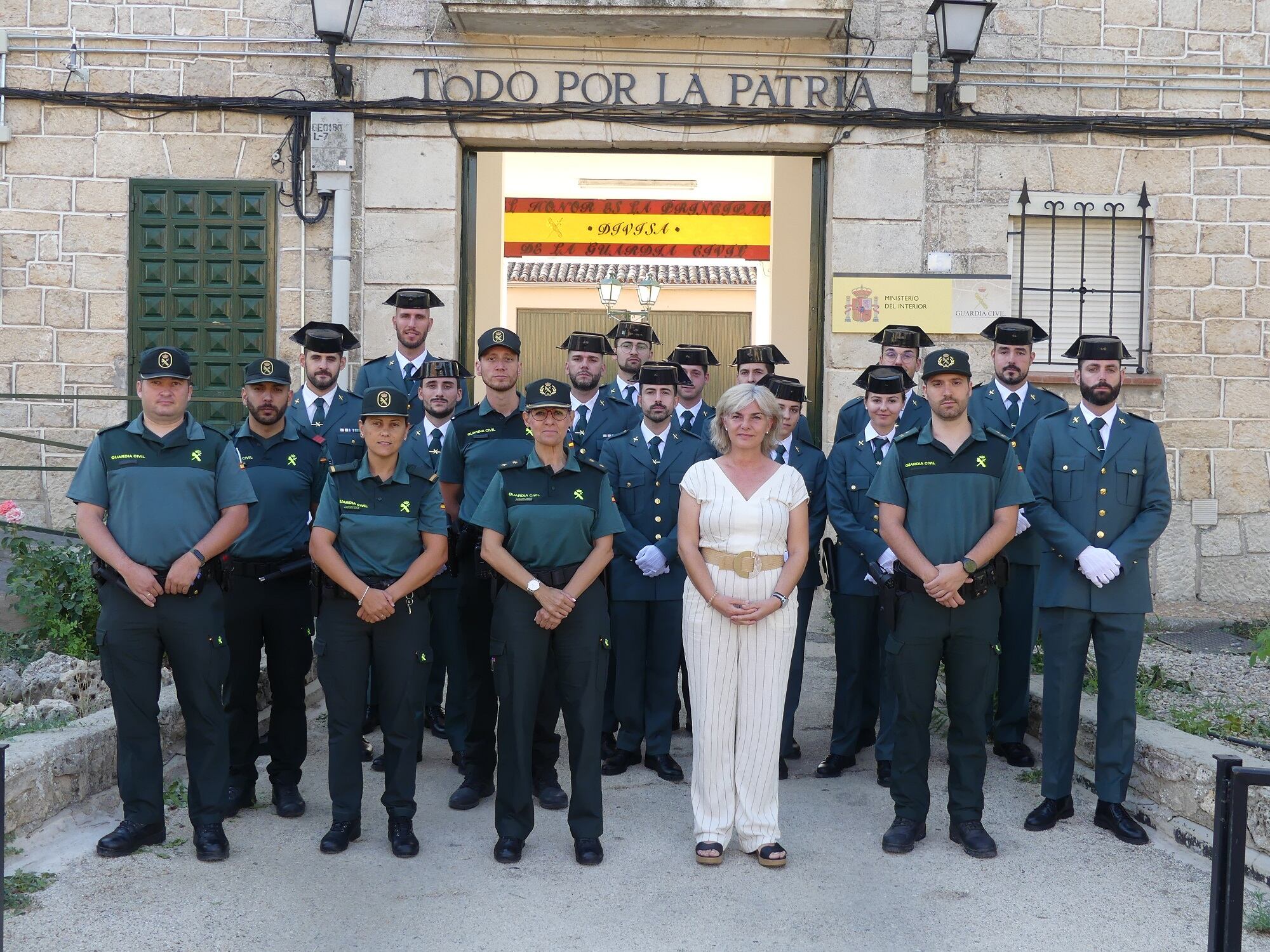 Grupo de Guardias Civiles en prácticas en Cifuentes