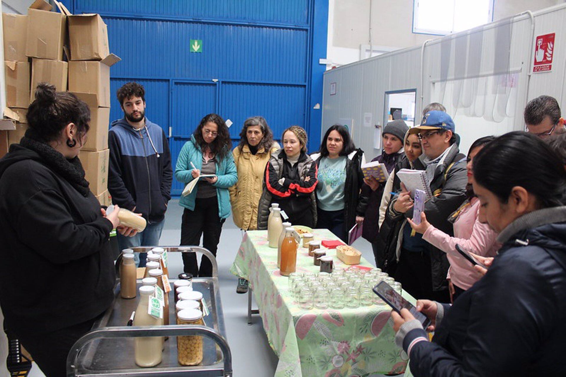 Alumnos del máster de la UNIA en la fábrica