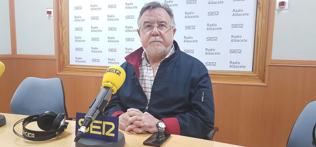 El presdiente del Colegio de Odontólogos de Albacete, Ismael Tárraga