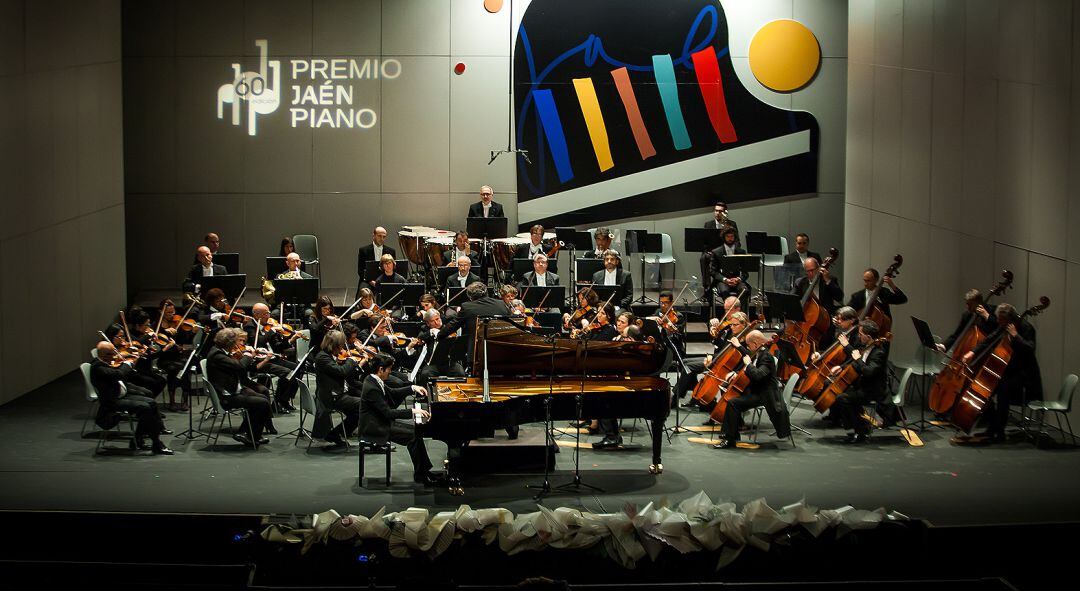 Honngi Kim toca en la final del Premio &#039;Jaén&#039; de PIano.