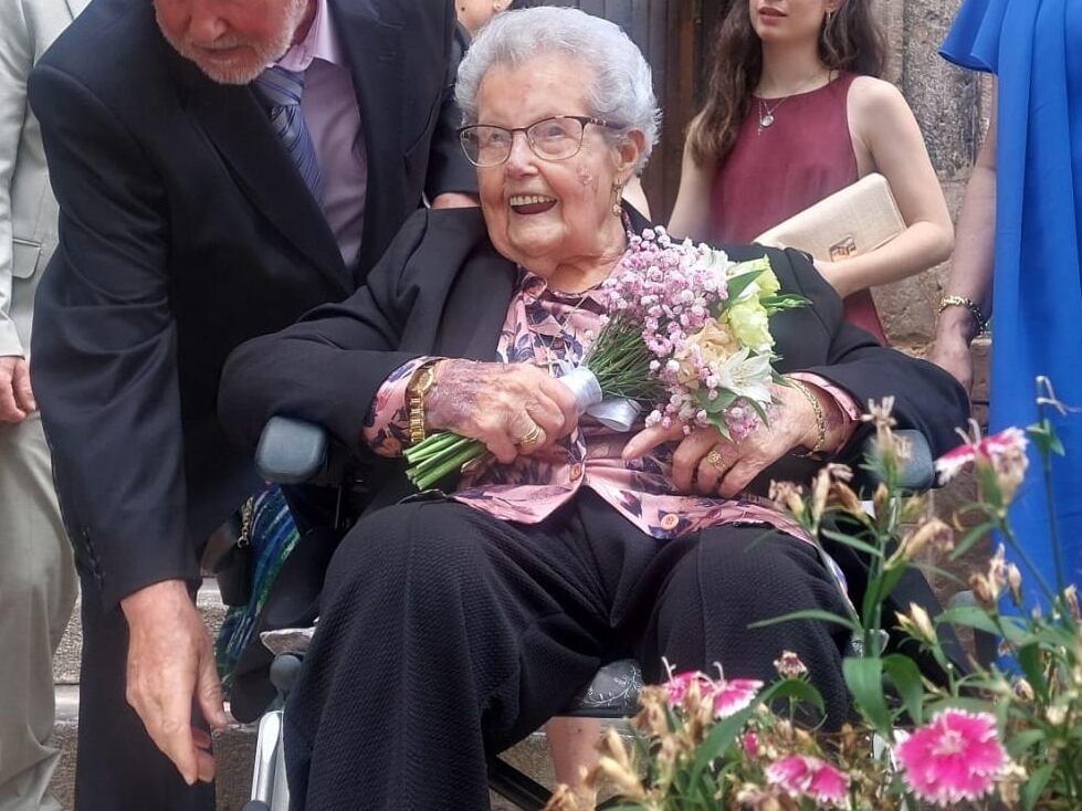 Homenaje a una vecina que cumple cien años, este domingo, en Vall d&#039;Almonacid (Castellón)