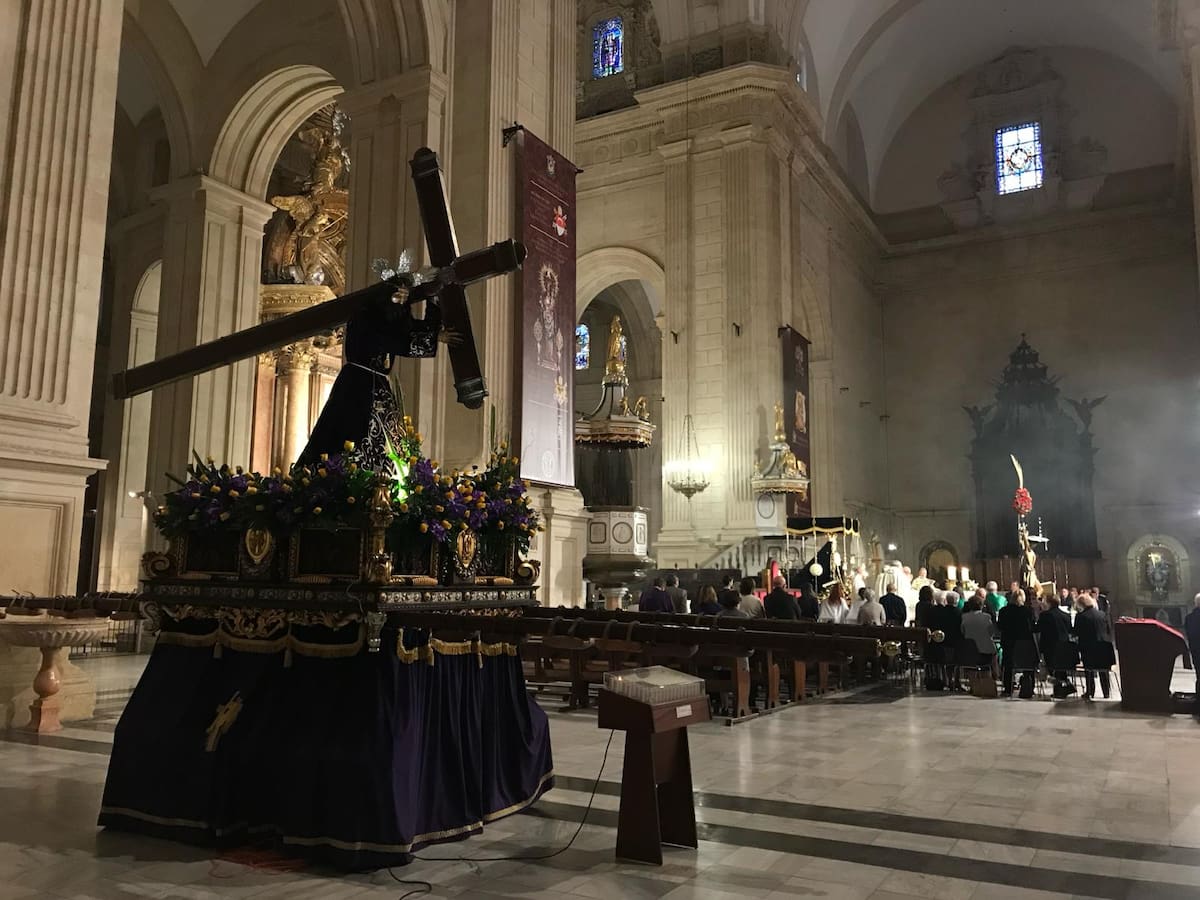 María Luisa Ramón y Lorenzo Segarra realizan el primer balance de la Semana Santa de Xàtiva 2024