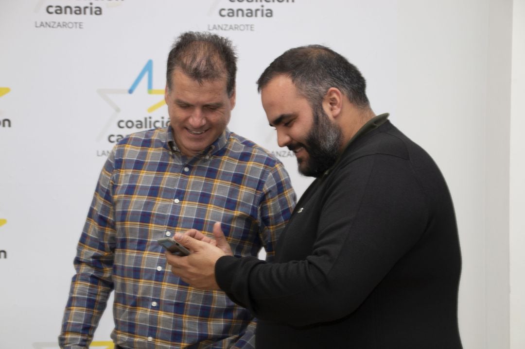 Los consejeros de CC-PNC en el Cabildo de Lanzarote, Domingo Cejas y Samuel Martín.