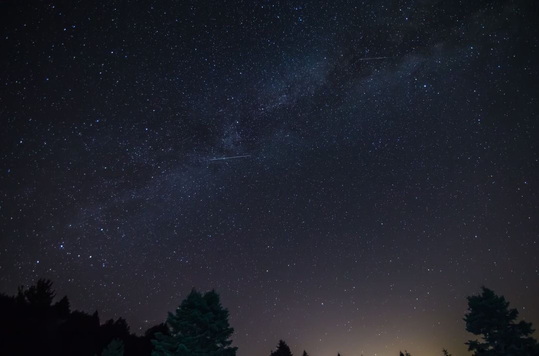 Cielo de Turquía lleno de estrellas. 