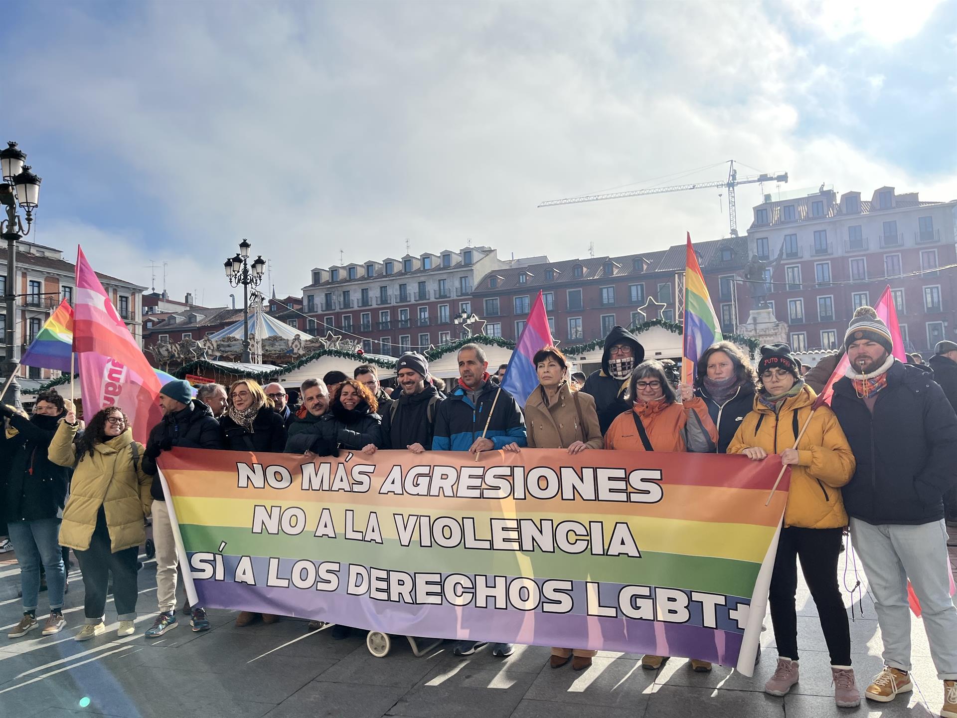 Concentración convocada por Fundación Triángulo en Valladolid