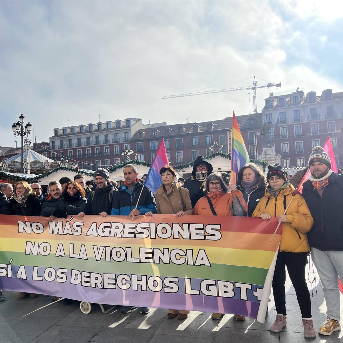 La ministra de Igualdad recuerda al alcalde de Valladolid que la bandera arcoiris es "plenamente constitucional"
