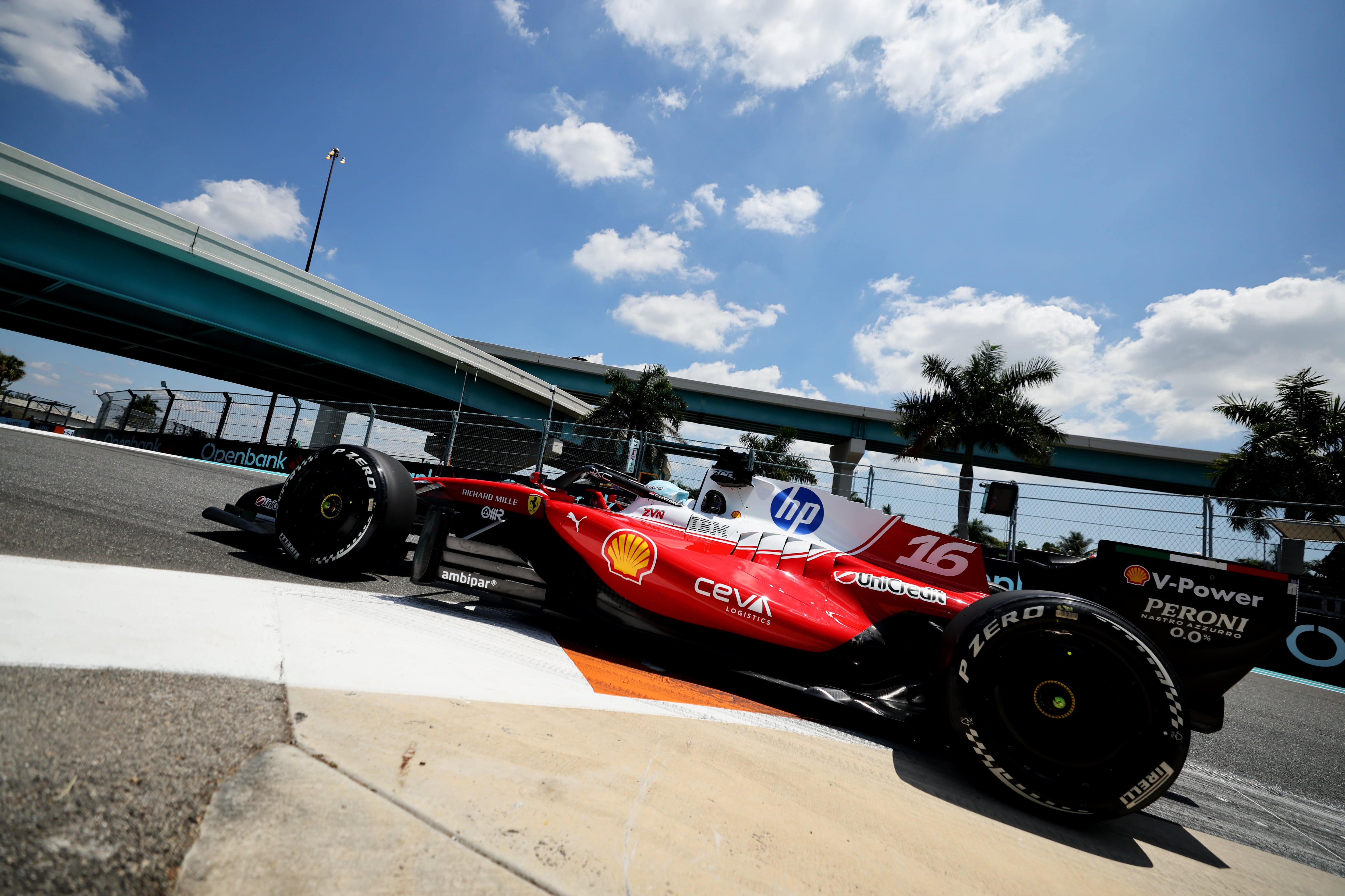 Leclerc lidera los FP1 en el GP de Miami 2026