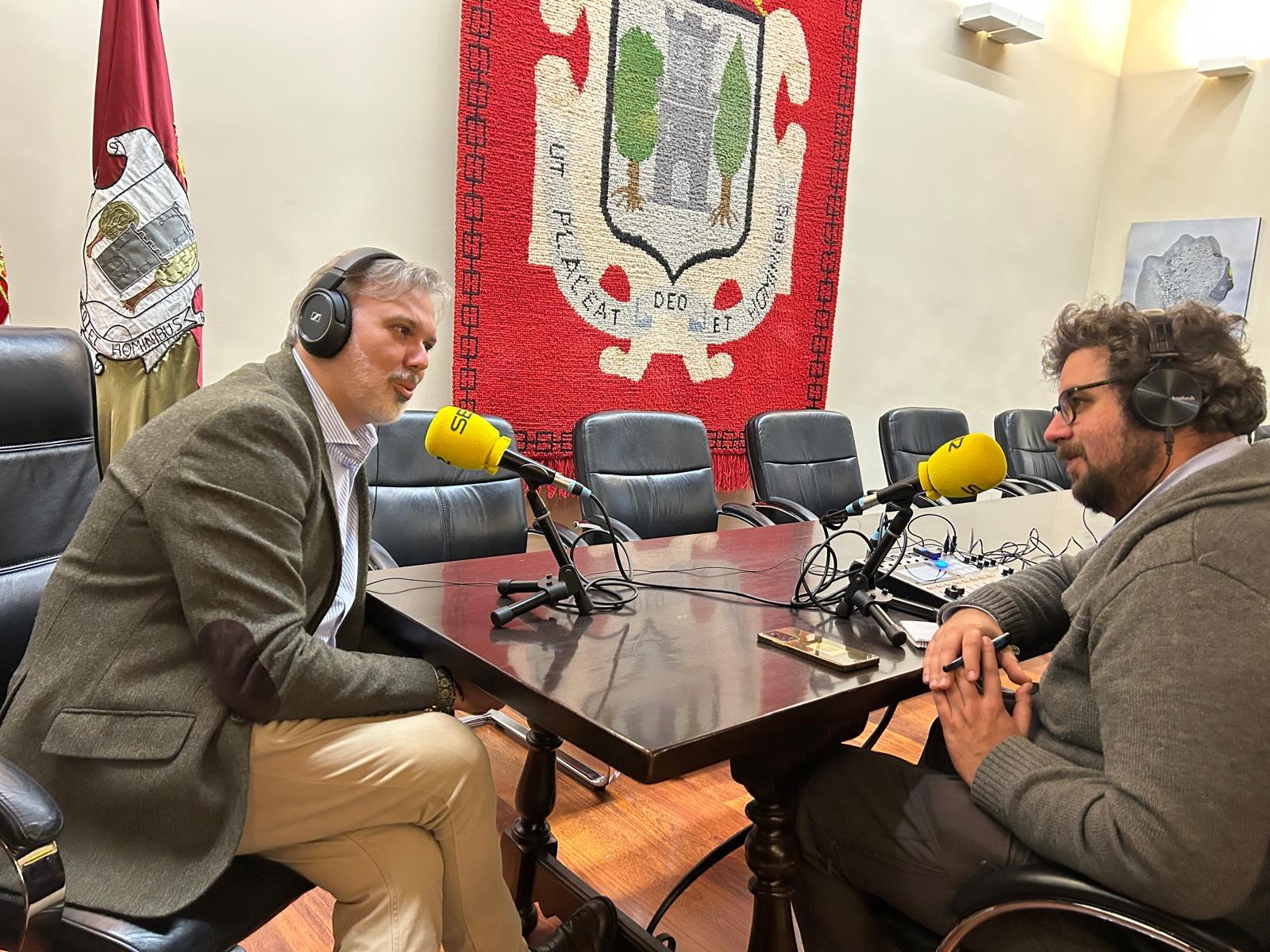 Fernando Pizarro, alcalde de Plasencia, en un momento de la entrevista.