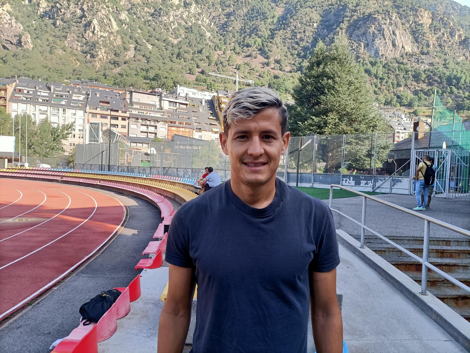 El capità de l'FC Andorra, Rubén Bover, durant el Media Day.