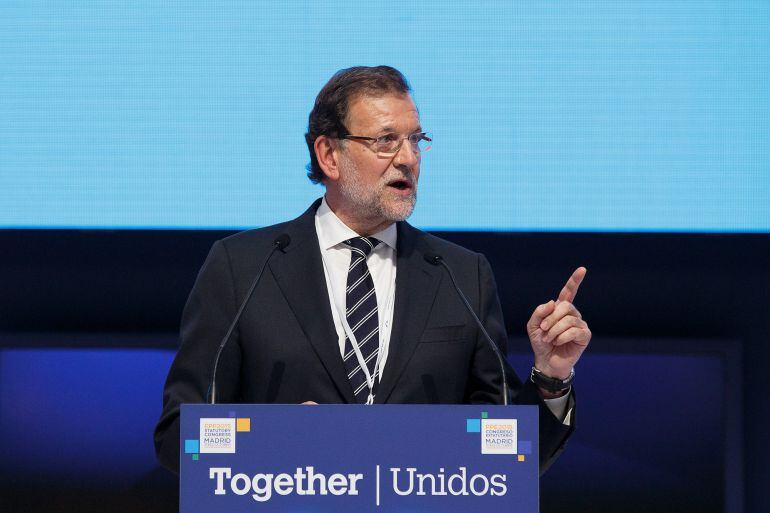 MADRID, SPAIN - OCTOBER 22:  Spanish Prime Minister Mariano Rajoy speaks during the plenary session of the European People&#039;s Party (EPP) Congress on October 22, 2015 in Madrid, Spain. Madrid is hosting the European People&#039;s Party (EPP) for two days of con