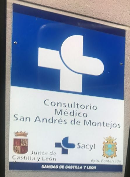 El cartel del consultorio médico