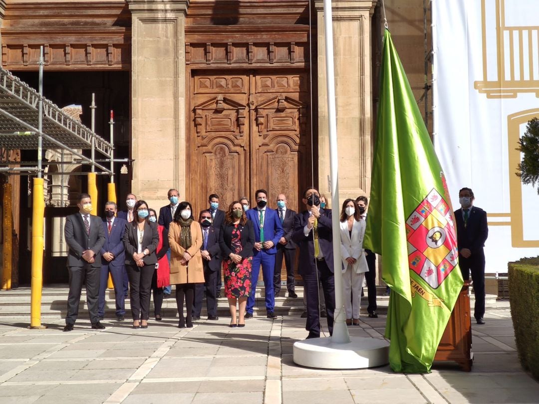 Este viernes se producía el izado de la bandera con motivo del Día de la Provincia de Jaén