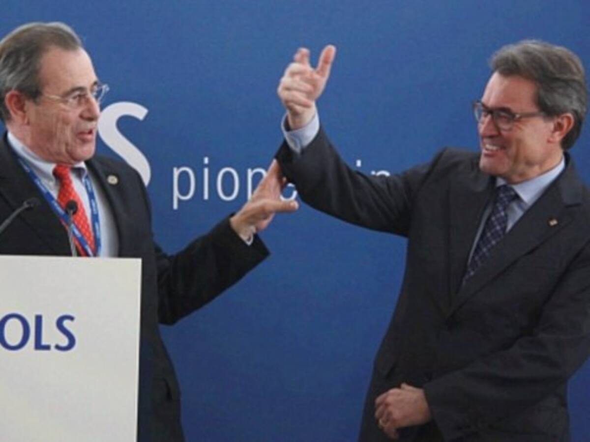 'Tiri endavant, no s'arronsi'