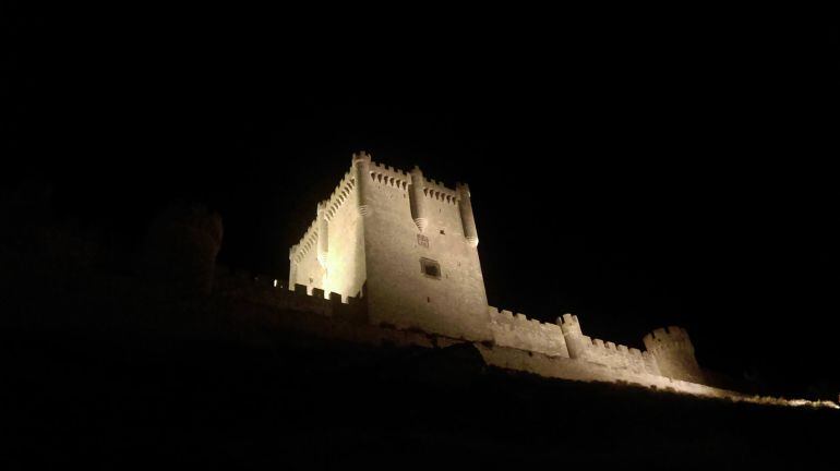 Iluminación actual de la torre del homenaje