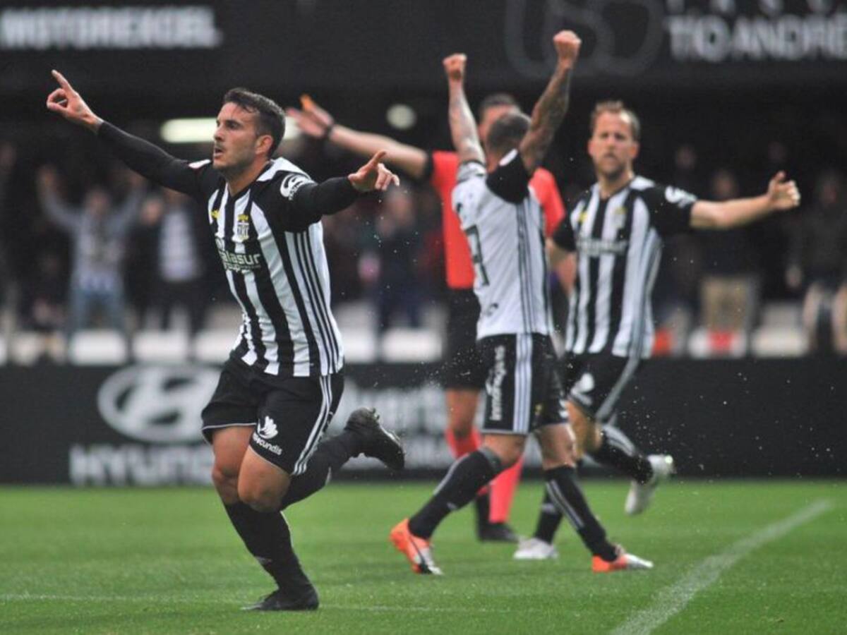 Resurrección albinegra ante El Ejido