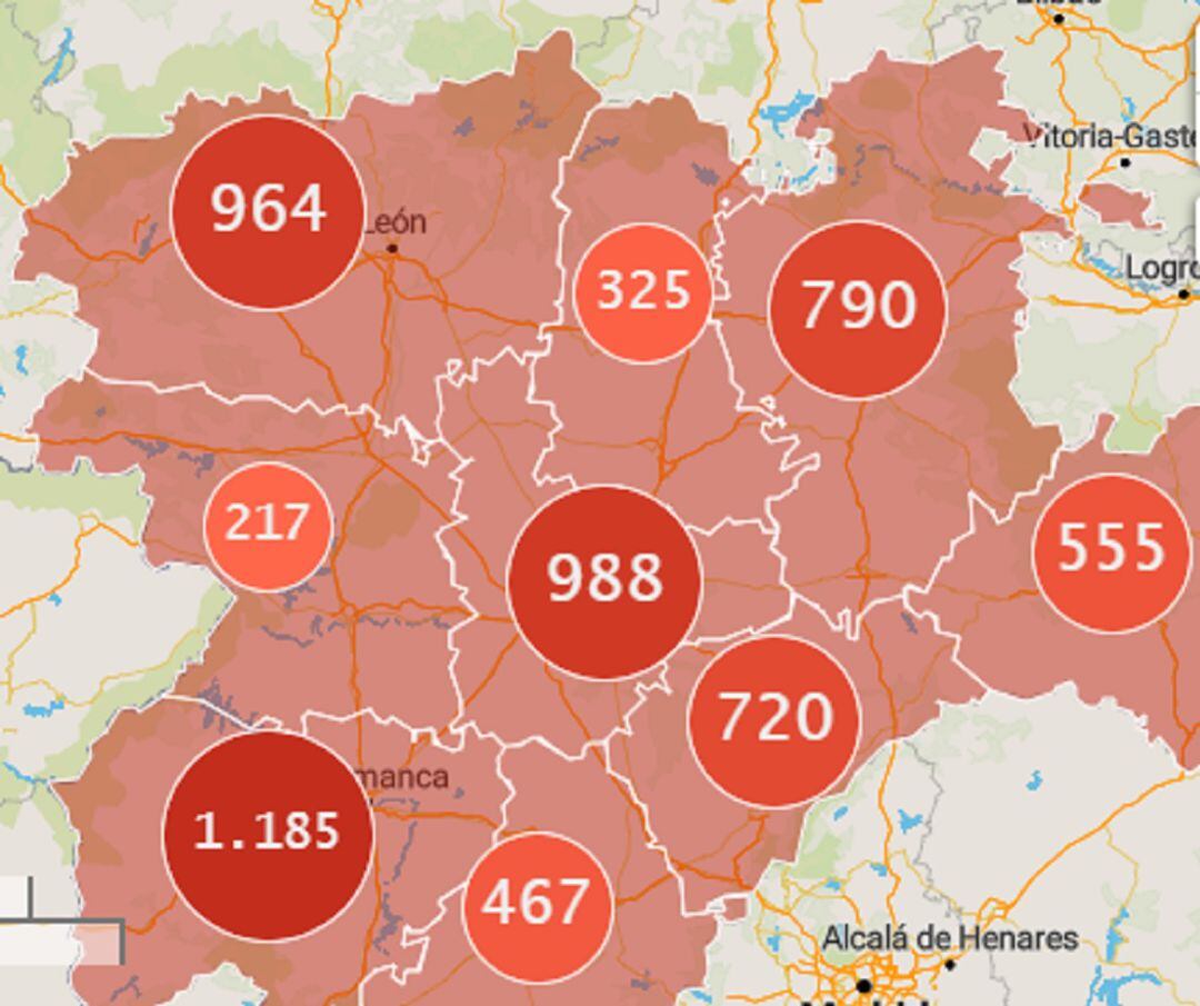 Verónica Casado, consejera de Sanidad, asegura que el Hospital de Segovia equilibra el número de altas con los nuevos casos hospitalizados