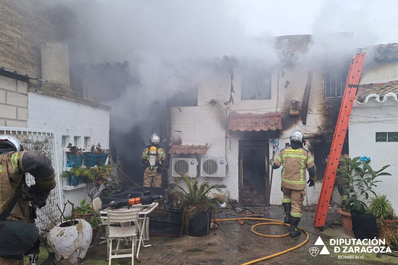 Incendio en una vivienda en Cabañas de Ebro, donde han fallecido sus propietarios