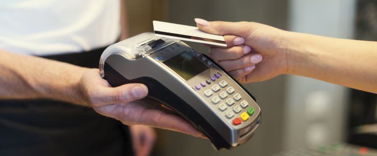 Expertos analizan la seguridad de las tarjetas &#039;contactless&#039;.