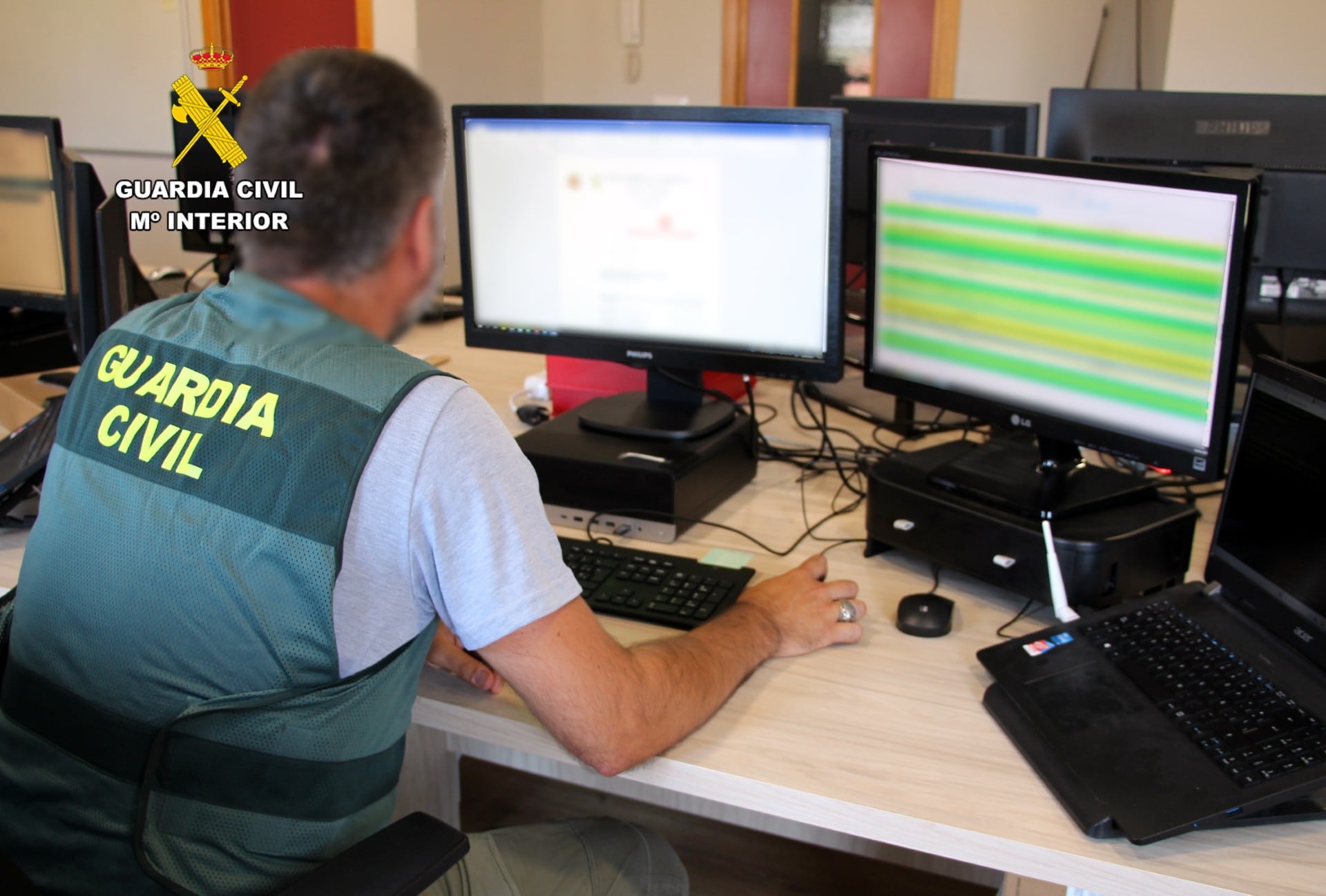 Equipo @ Cantabria de la Guardia Civil